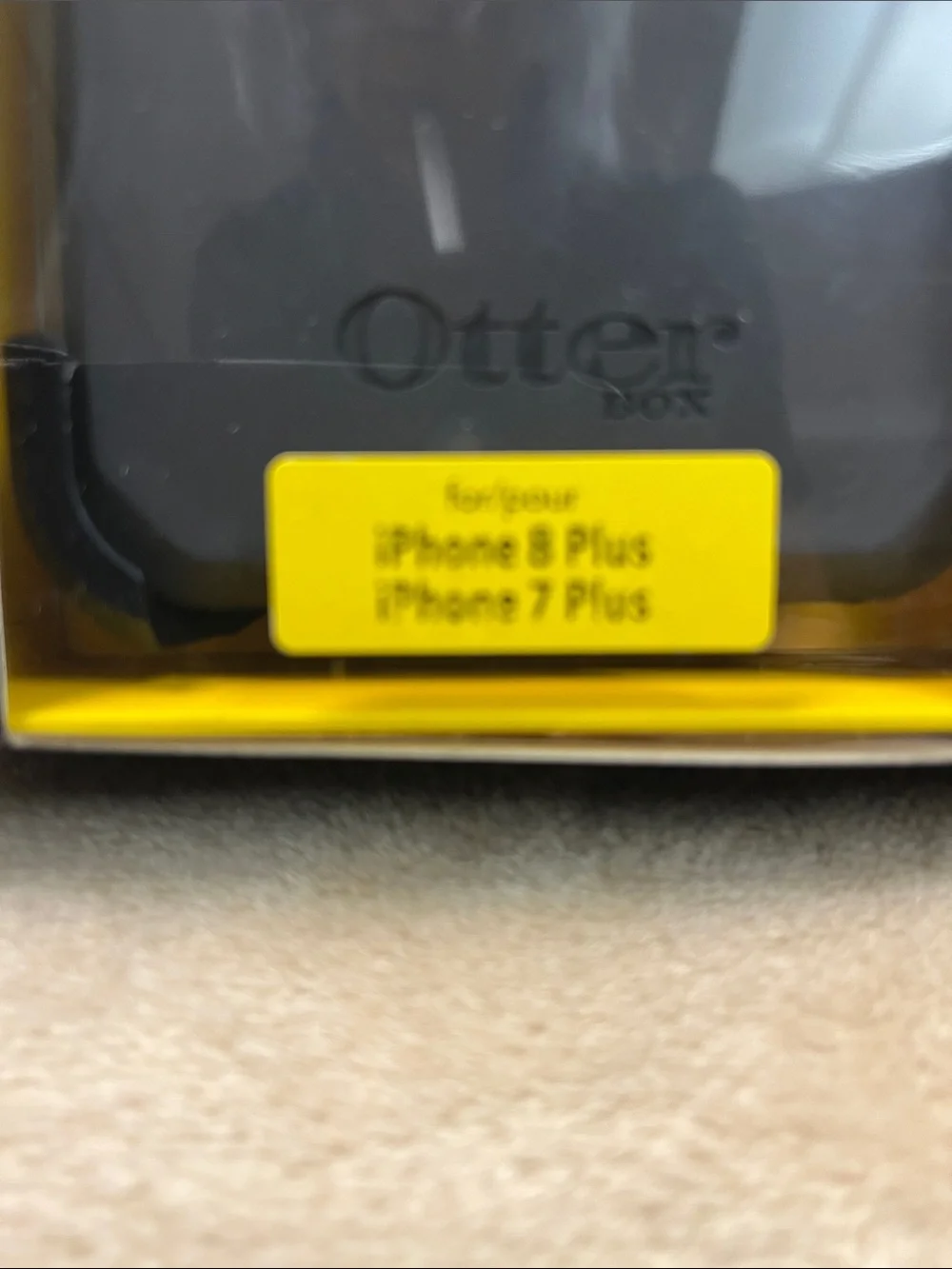 OtterBox Defender Series Black and Yellow iPhone 8 Plus / 7 Plus Case